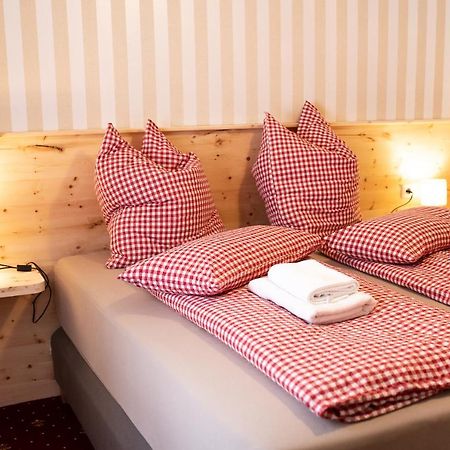 זדרהאוס Roesslgut Bed & Breakfast מראה חיצוני תמונה