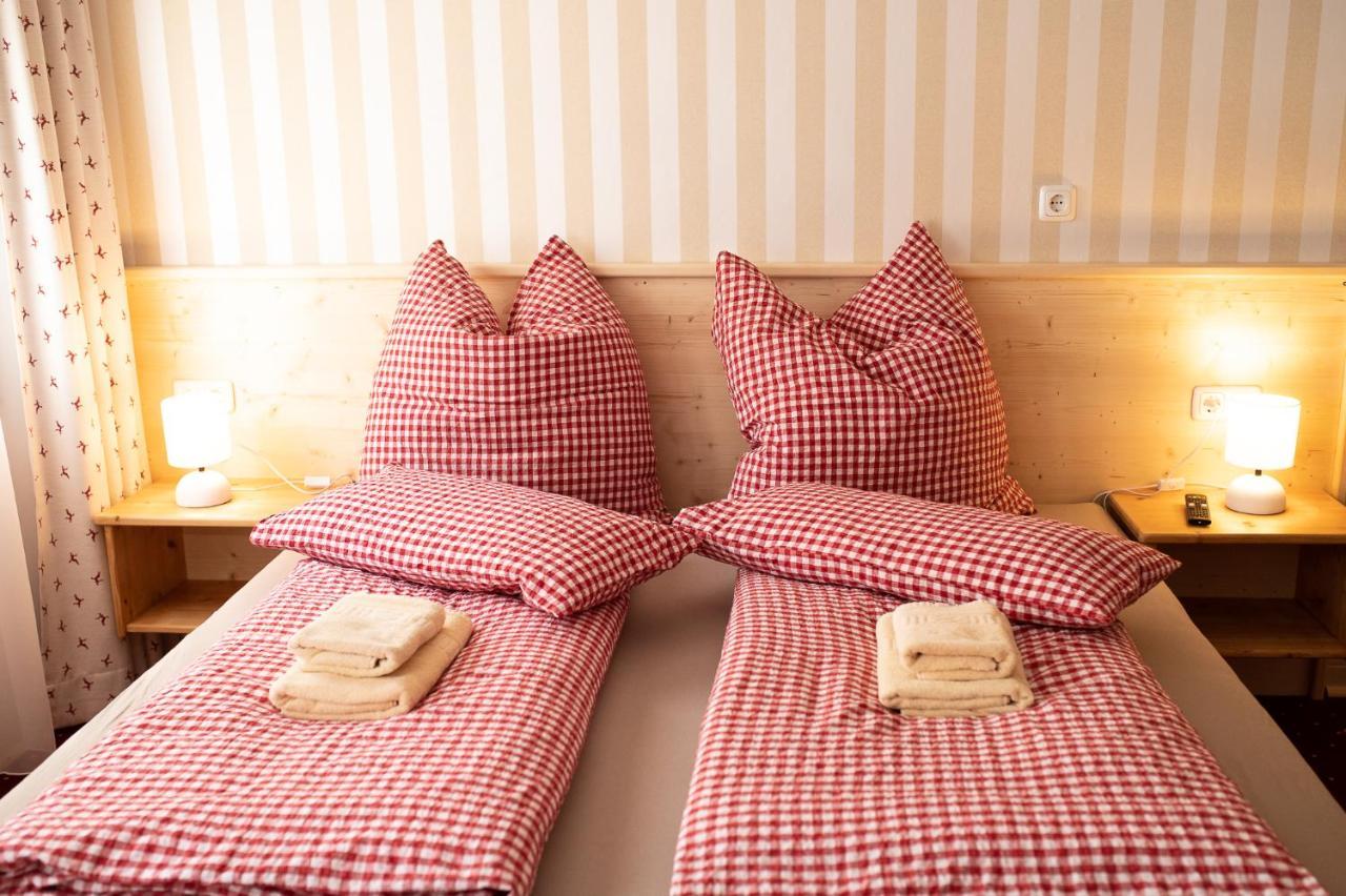 זדרהאוס Roesslgut Bed & Breakfast מראה חיצוני תמונה
