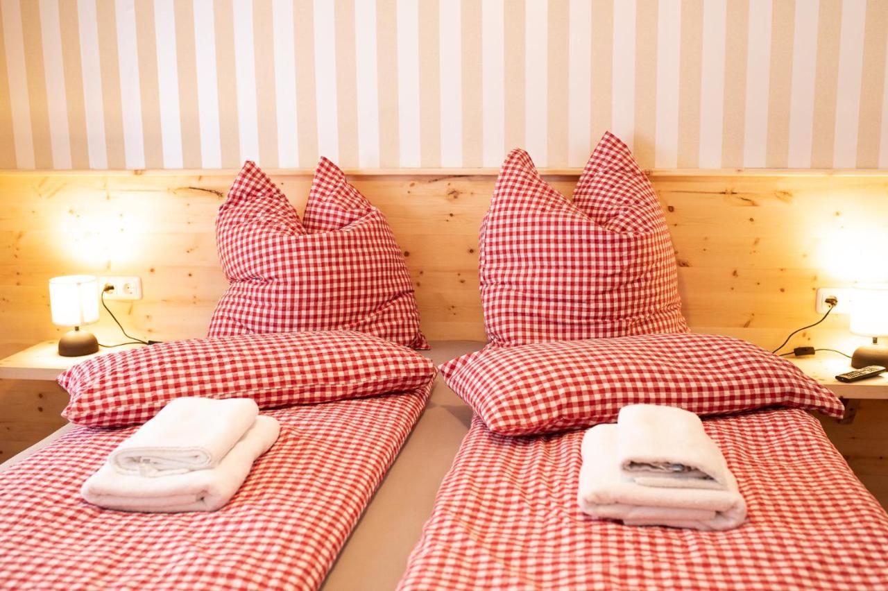 זדרהאוס Roesslgut Bed & Breakfast מראה חיצוני תמונה